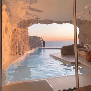 Meet your Posher, Imade